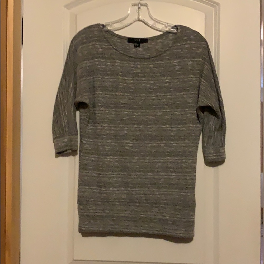 Grey 21 Top